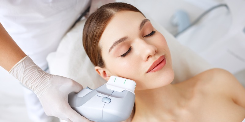 book a personalised consultation of Fat Freezing and  HIFU Together Witley